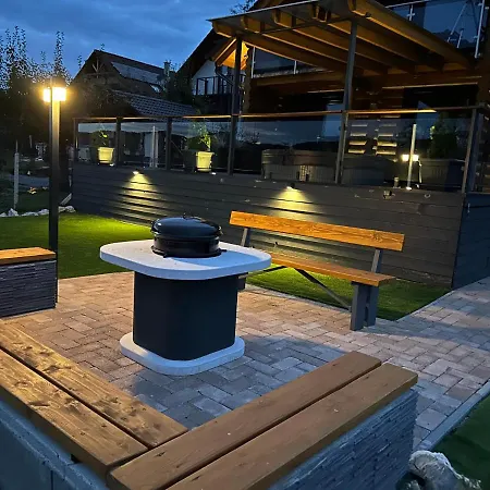 شقة Roenk Relax ميسكولك