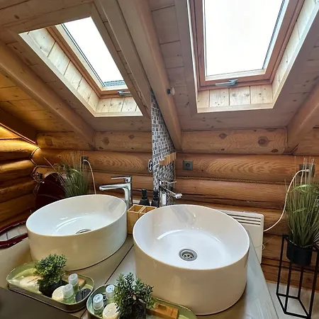 Roenk Relax Apartman *