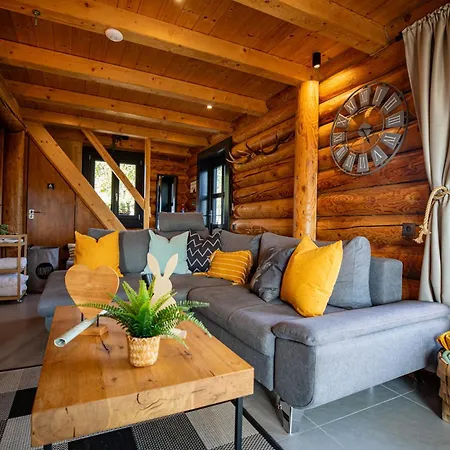 شقة Roenk Relax ميسكولك